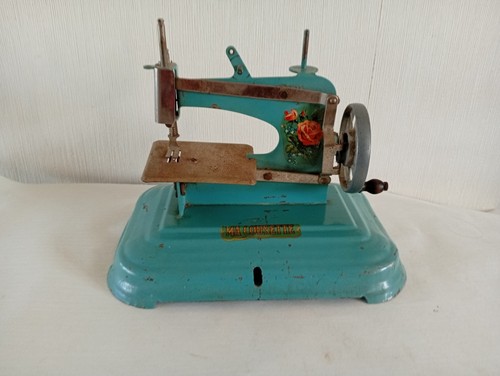 Ancien jouet petite - , à